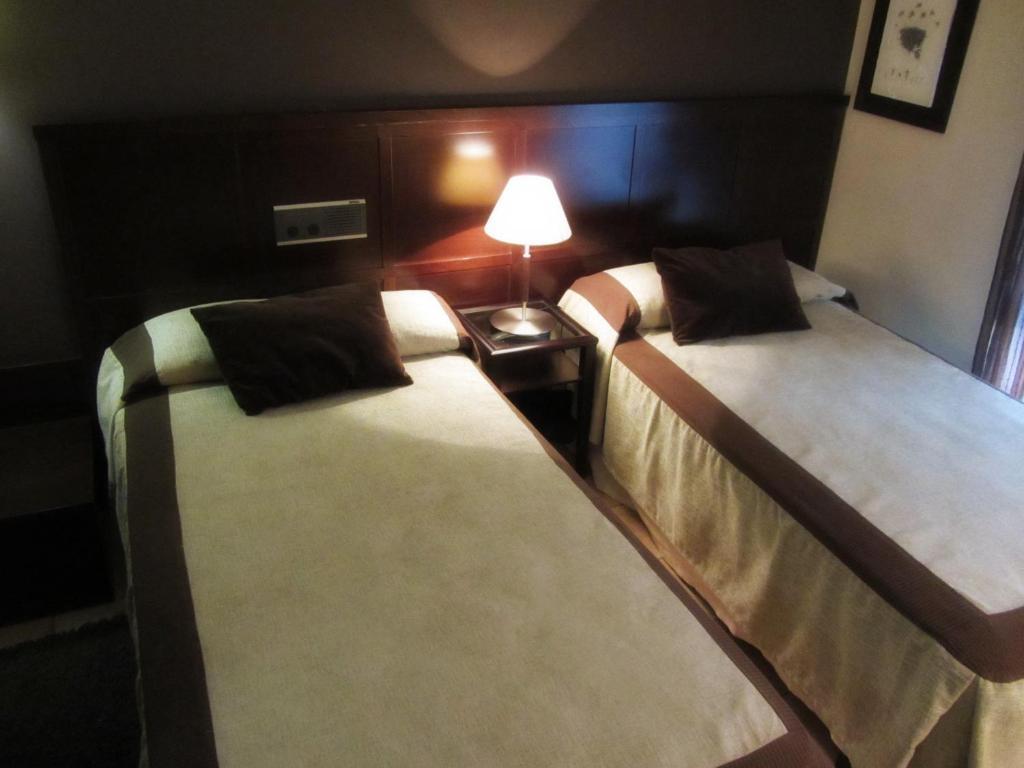 Hotel Villa De Utrillas الغرفة الصورة