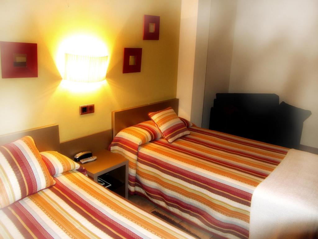 Hotel Villa De Utrillas الغرفة الصورة